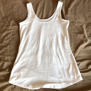 White No Boundaries tank